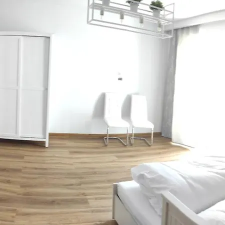 Olchowa Prestige 3 Apartment *